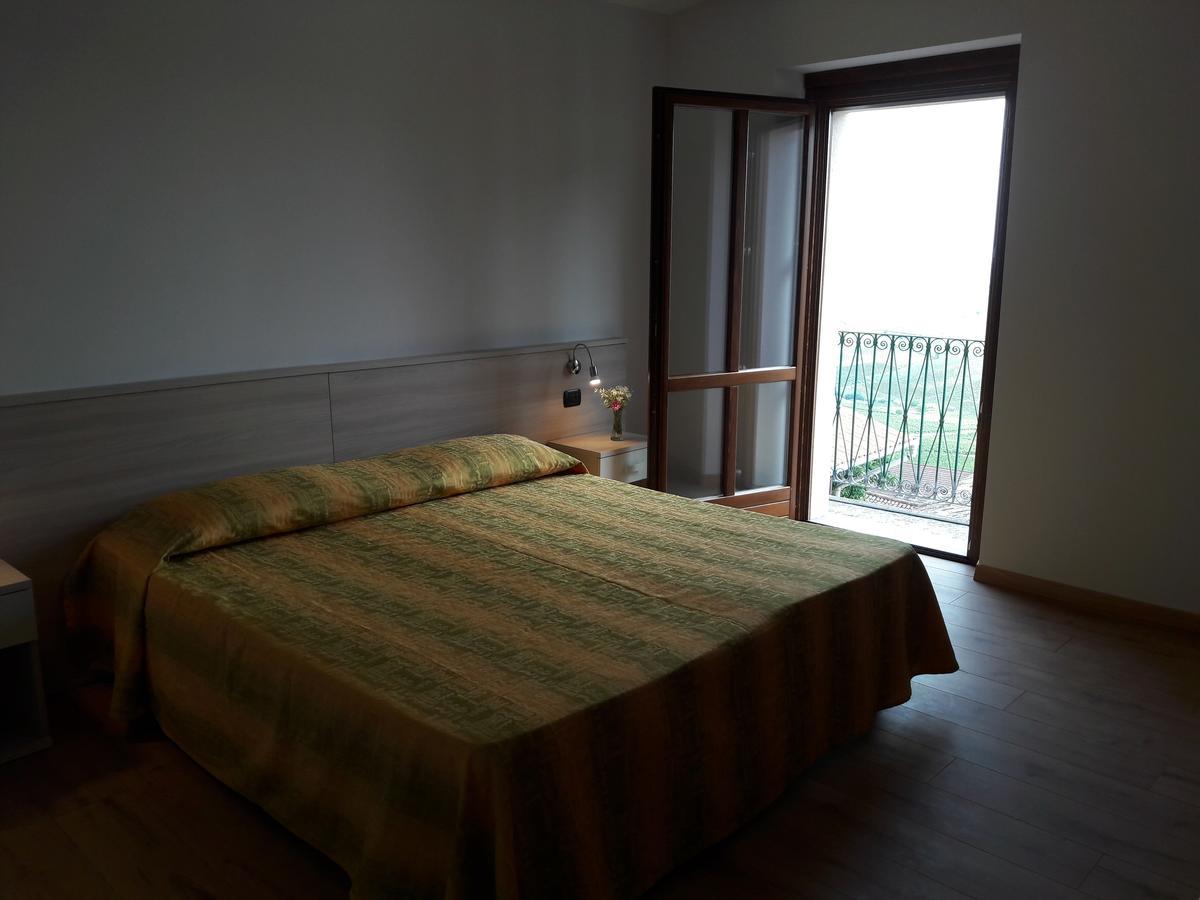 Albergo Diffuso Belvedere Alice Bel Colle Buitenkant foto