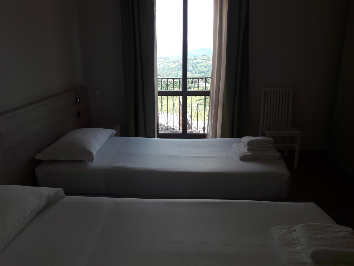 Albergo Diffuso Belvedere Alice Bel Colle Buitenkant foto